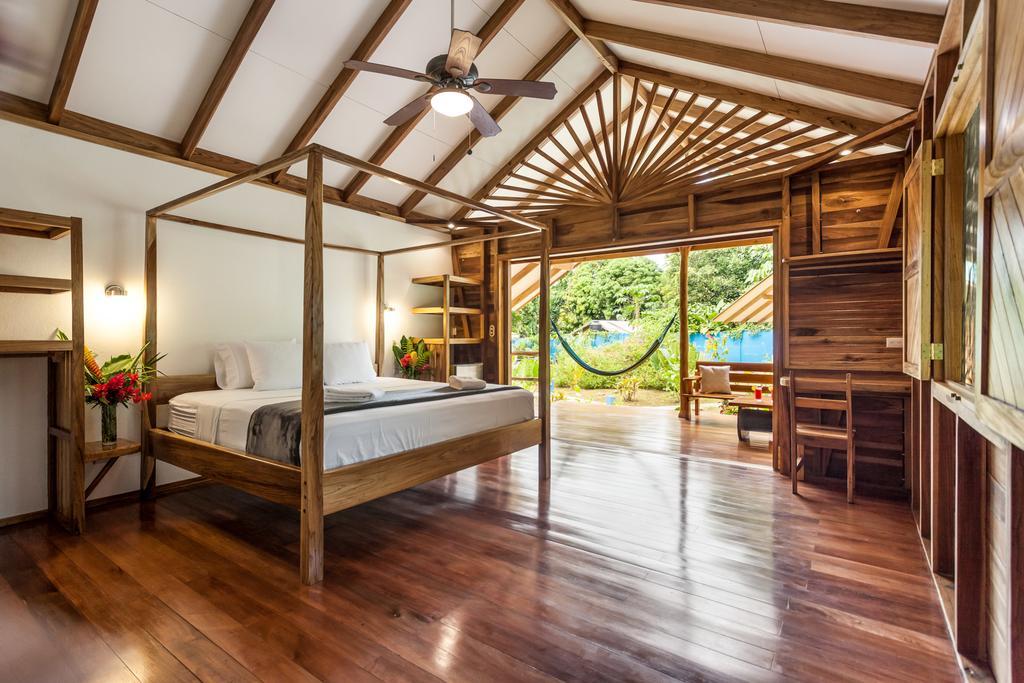 Relax Natural Village Adults Only Puerto Viejo de Talamanca ภายนอก รูปภาพ